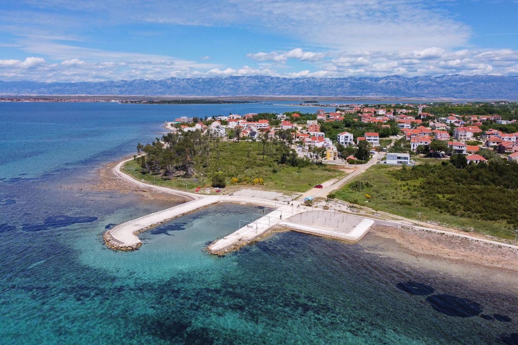 House On The Beach Tin Privlaka  Buitenkant foto